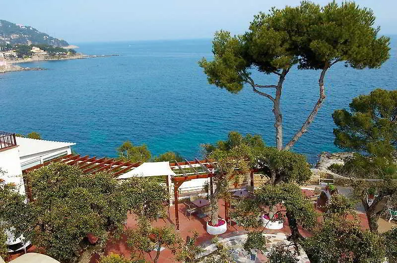 Hotel Sant Roc Calella de Palafrugell 3*,
